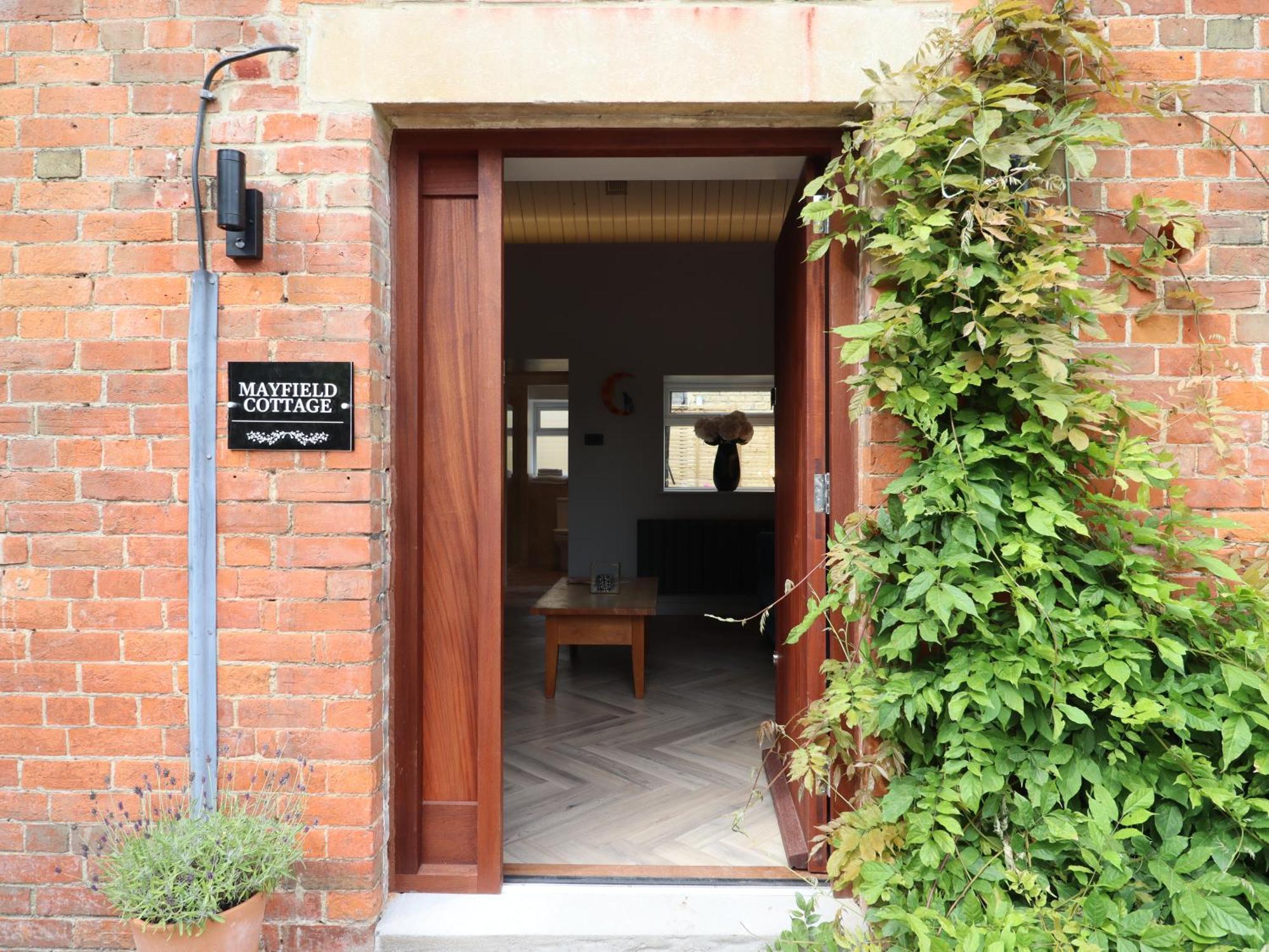 Mayfield Cottage Malmesbury Exteriör bild